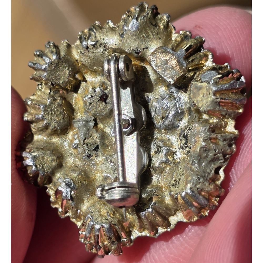 Vintage Aurora Borealis Rhinestone Dome Brooch Gold Tone Tiered Starburst Pin - Picture 5 of 15